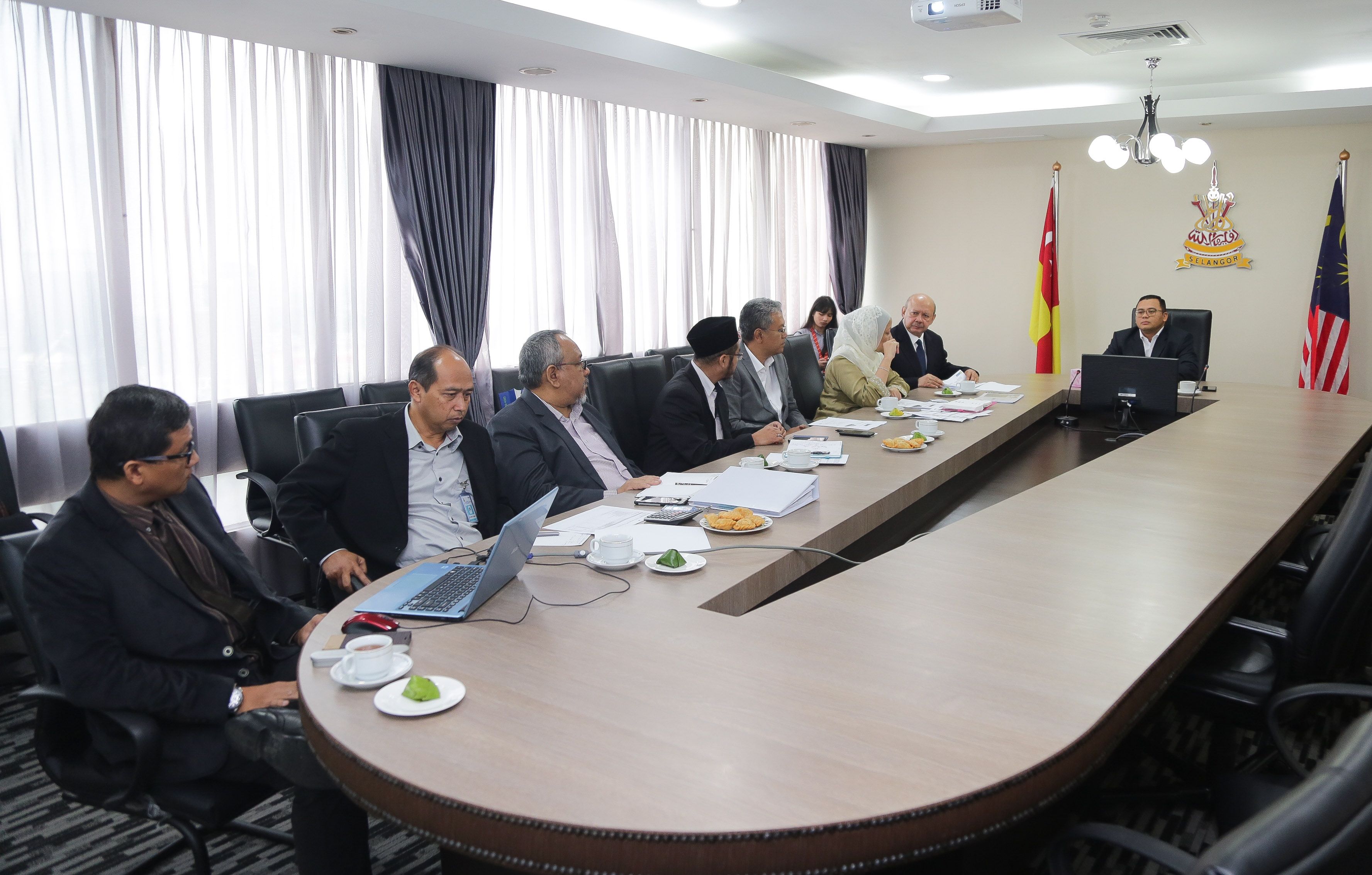 MB terima taklimat Lembaga Zakat Selangor