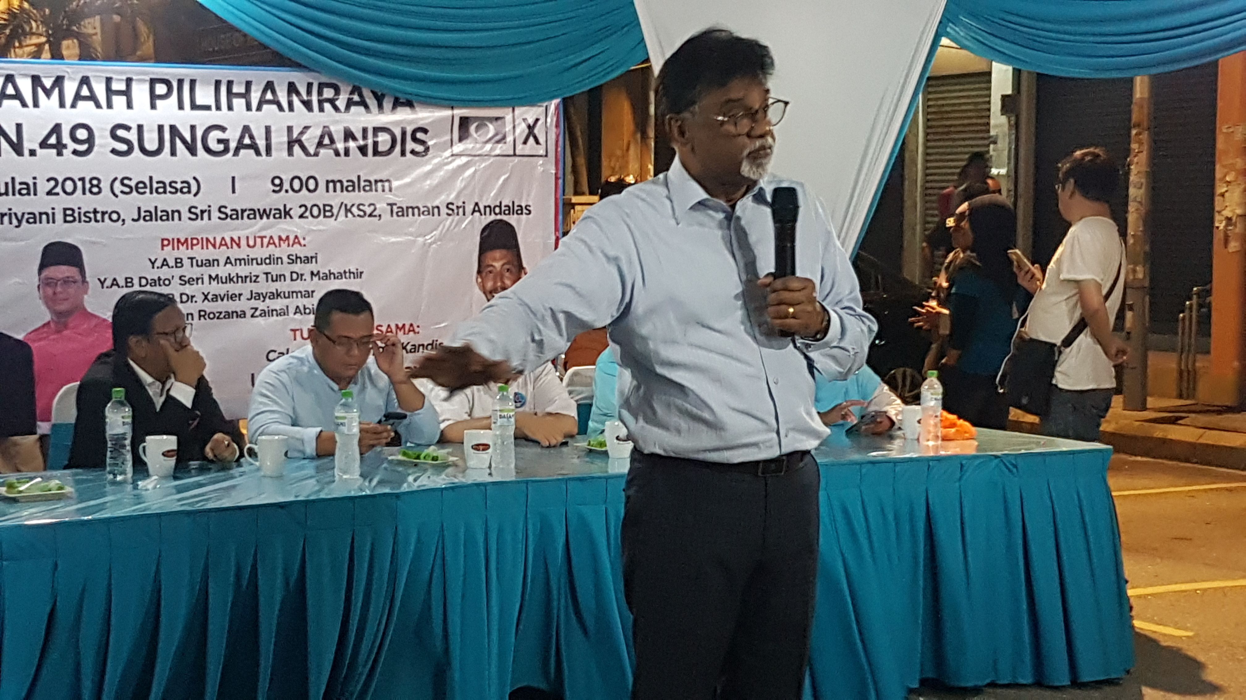 PKR man to PAS: Come clean! Are you cooperating with Umno?
