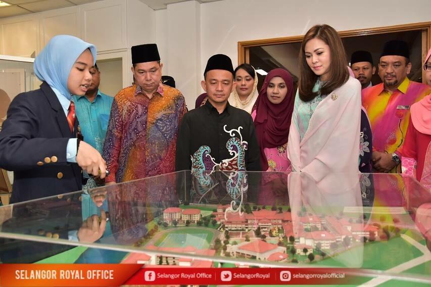 DYMM Tengku Permaisuri meriahkan Sambutan Jubli Emas SSP