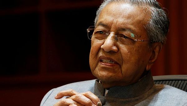 Mahathir dismisses criticism against Guan Eng's acquittal