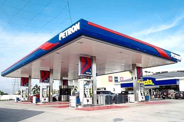 Petron tawar pemeriksaan kereta percuma