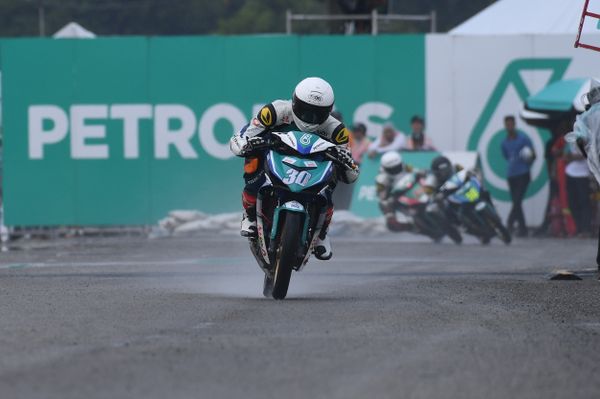 Cub Prix: Hafiz cipta kemenangan sulung CP150 di Temerloh
