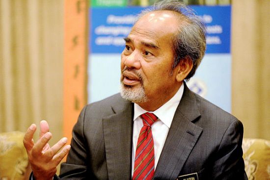 Seized goods are gifts Najib collected in 20 years, says Umno vet