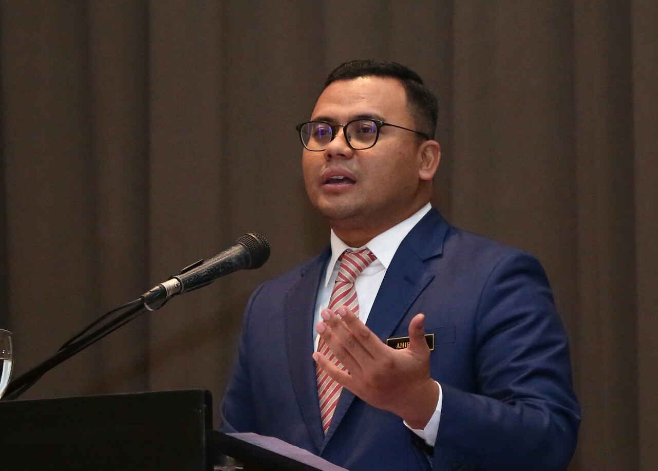 MB - Anugerah untuk PJ bukti komitmen Kerajaan Negeri dalam pendidikan