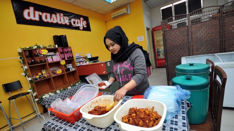 Sajian percuma untuk pelajar IPT tidak berkemampuan