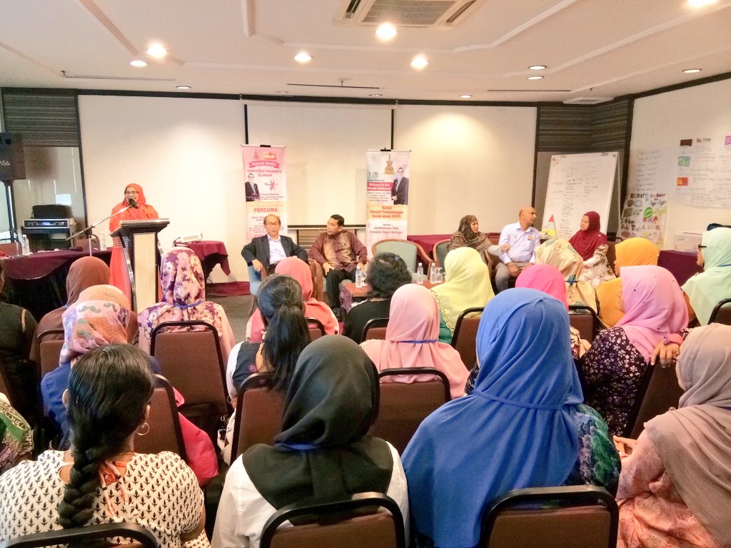 Selangor biaya 810 pengasuh di rumah jalani kursus