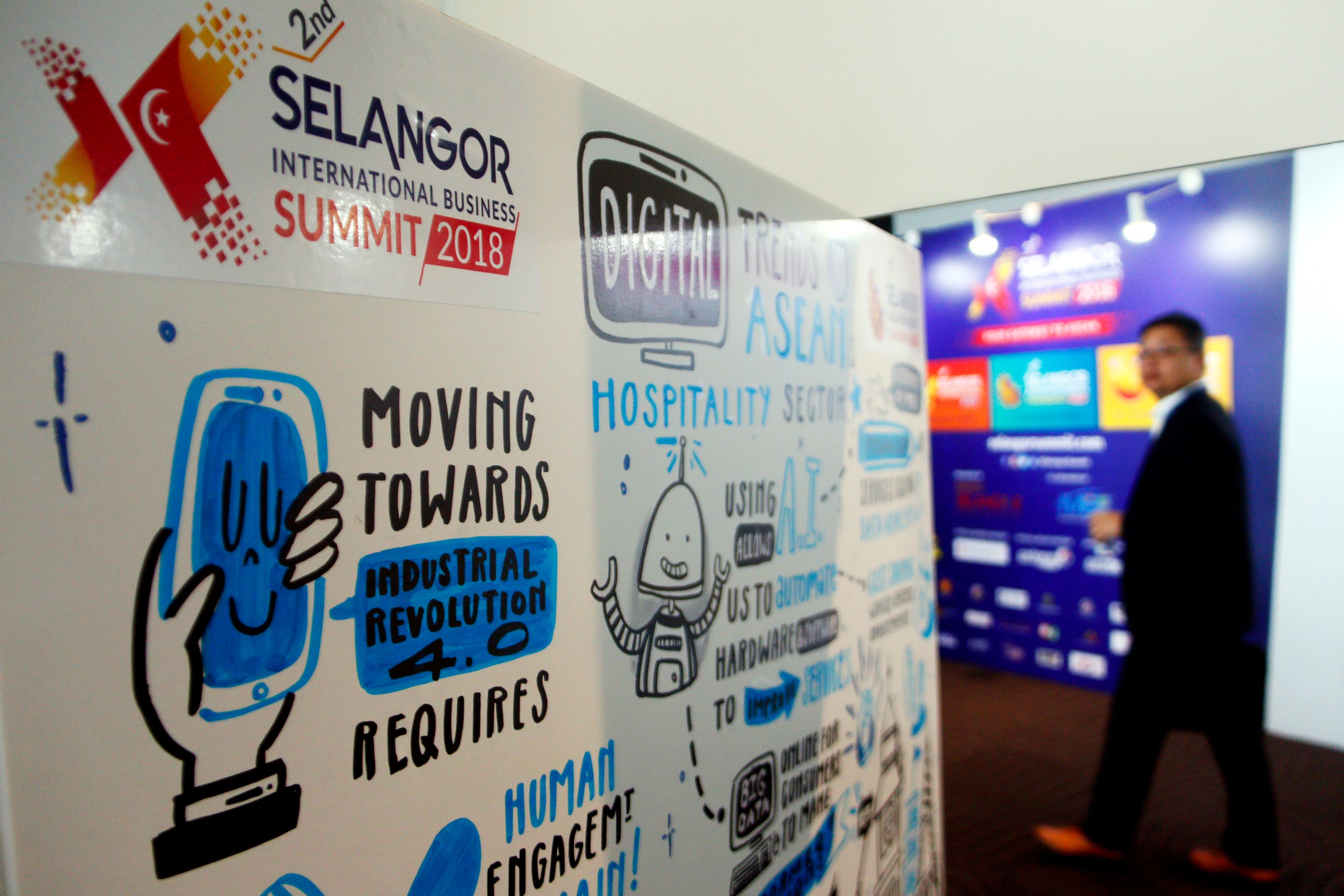 மலேசியாவின் சர்வதேச வாணிக மேம்பாட்டுக்கு உதவ எஸ்ஐபிஎஸ் 2021க்கு சிலாங்கூர் முதலீடு RM11 மில்லியனை ஒதுக்குகிறது