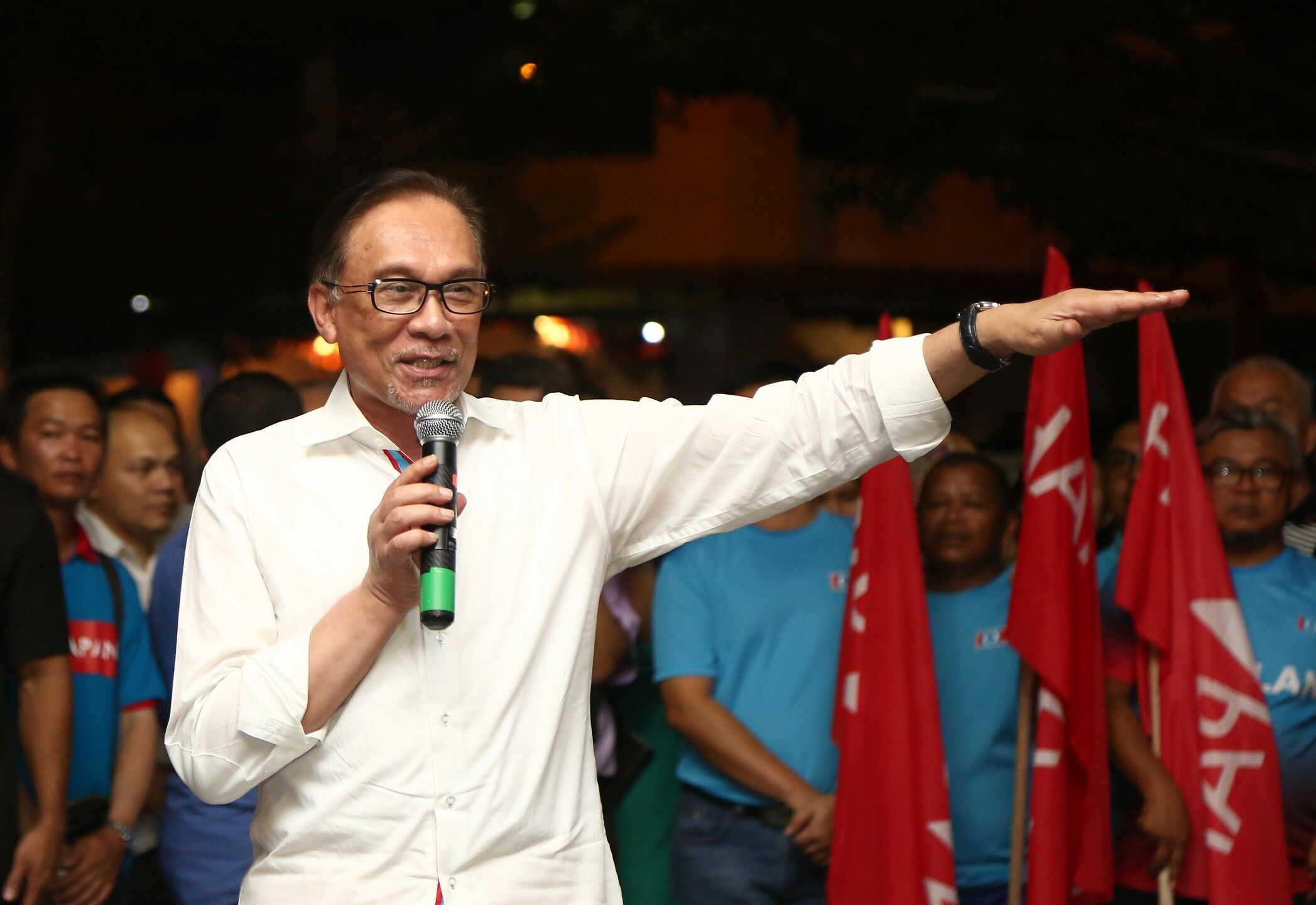 Anwar mahu betulkan negara bukan PM semata