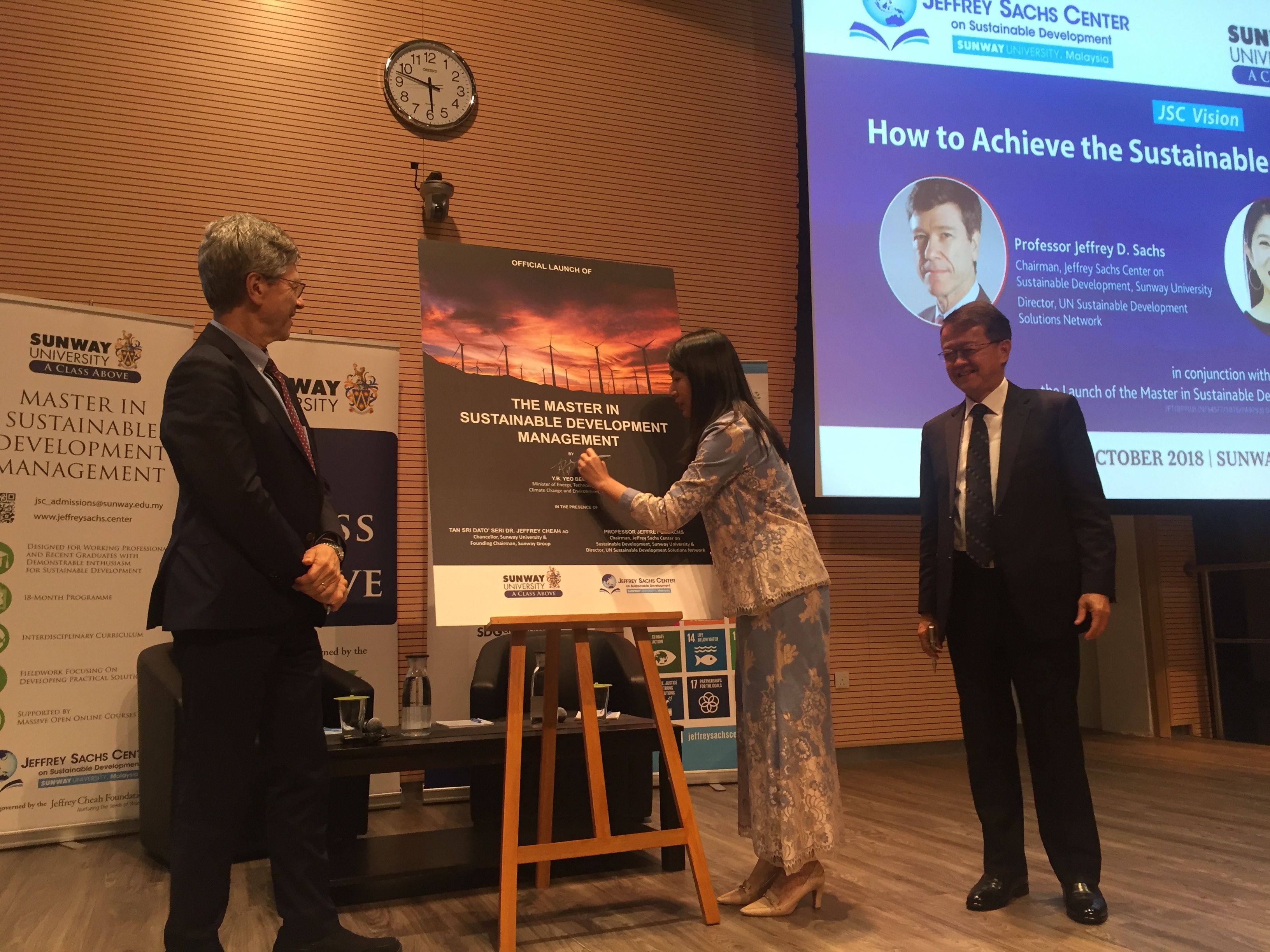 Lebih 8,000 pengunjung jayakan “Join Hands and Make A Pledge” Sunway