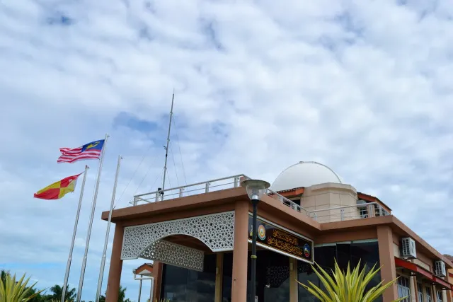 Kerajaan rancang bina tujuh lagi balai cerap