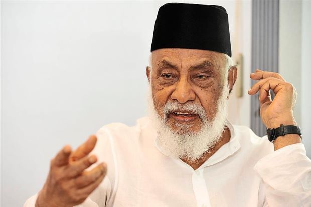 Papadom preach: Consumer group warns Malaysians on high salt content