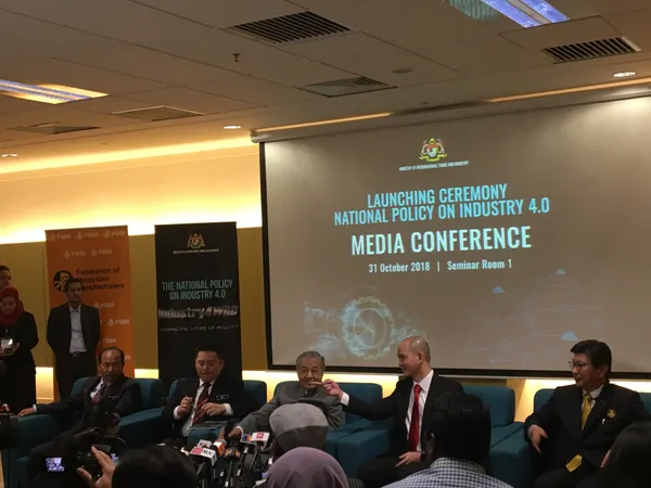 Proceeds from RM2 billion BNM land sale missing