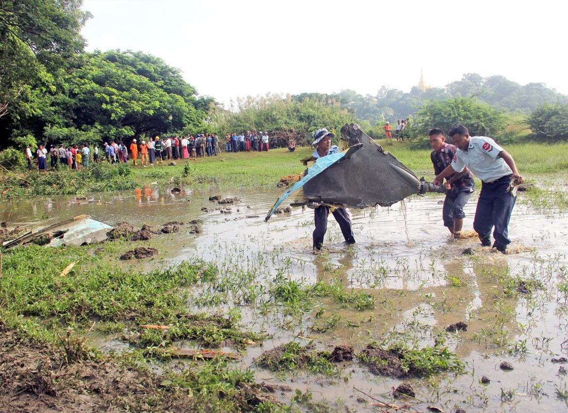 2 jet F-7 Myanmar terhempas, murid 11 tahun maut