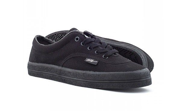 Pemakaian kasut sekolah warna hitam berkuat kuasa sepenuhnya 2021