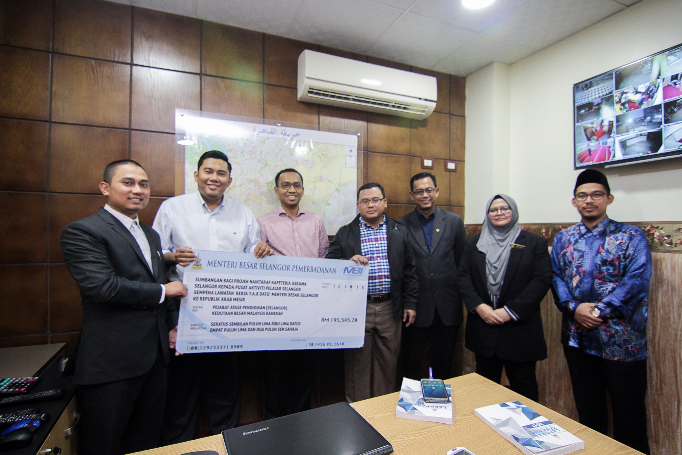 Kerajaan Negeri salur dana naik taraf kafeteria asrama Selangor