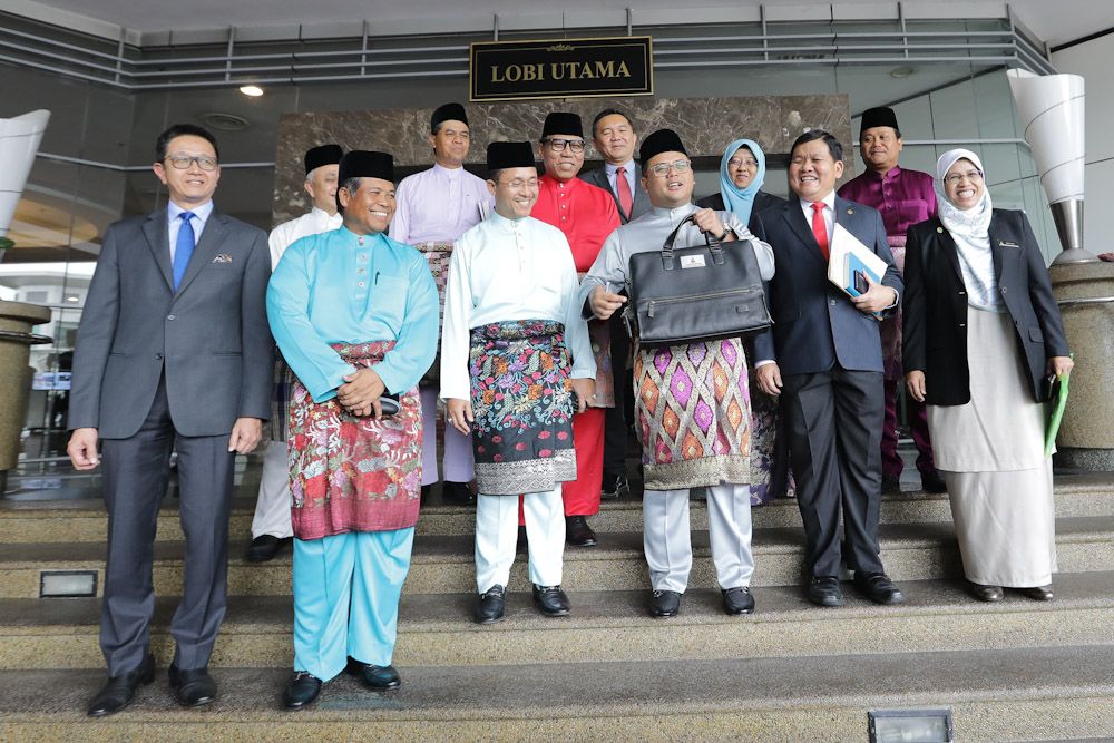 அனைத்து பள்ளிகளுக்கும் வெ.24 மில்லியன் ஒதுக்கீடு !!!