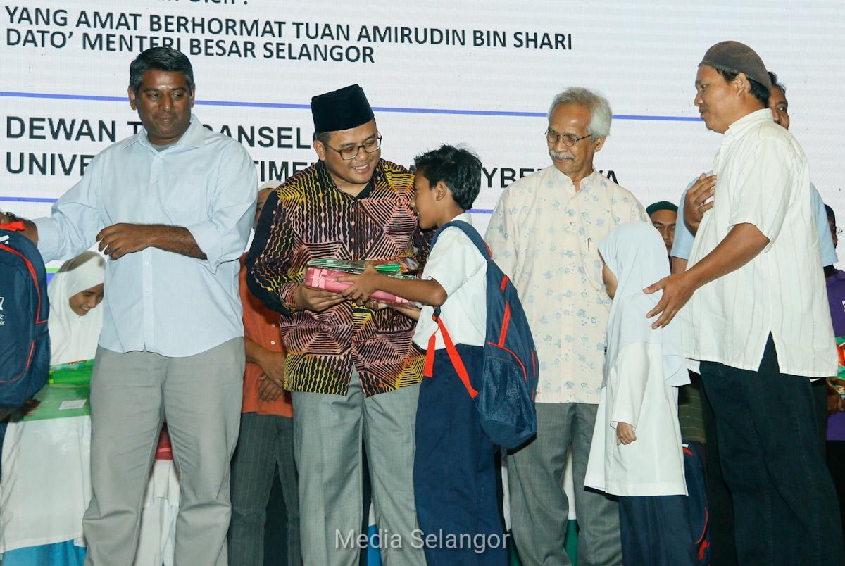 MB: LZS salur lebih RM33.2 juta ringan beban lebih 60,000 anak asnaf