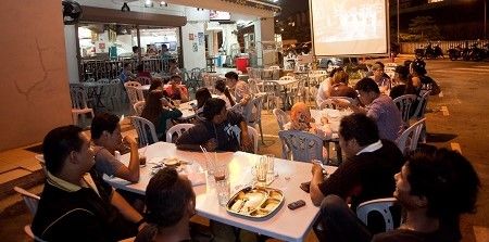 EXCO: Semak semula syarat letak kerusi meja di luar premis