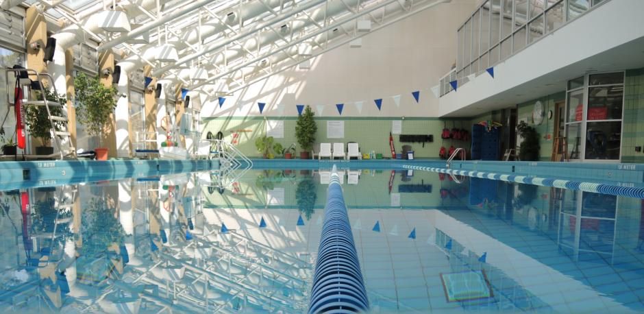 NO TO SCHOOL SWIMMING LESSONS AT HOTEL POOLS