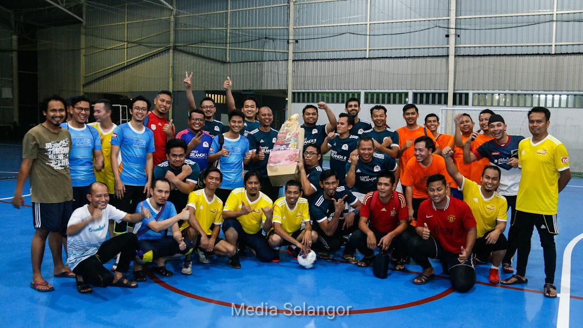 ‘Battle Futsal 4 Penjuru’ medan kukuh silaturahim