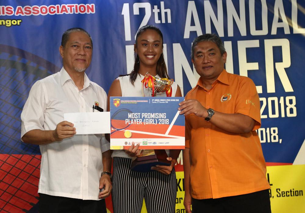 STA rai pemain tenis musim 2018