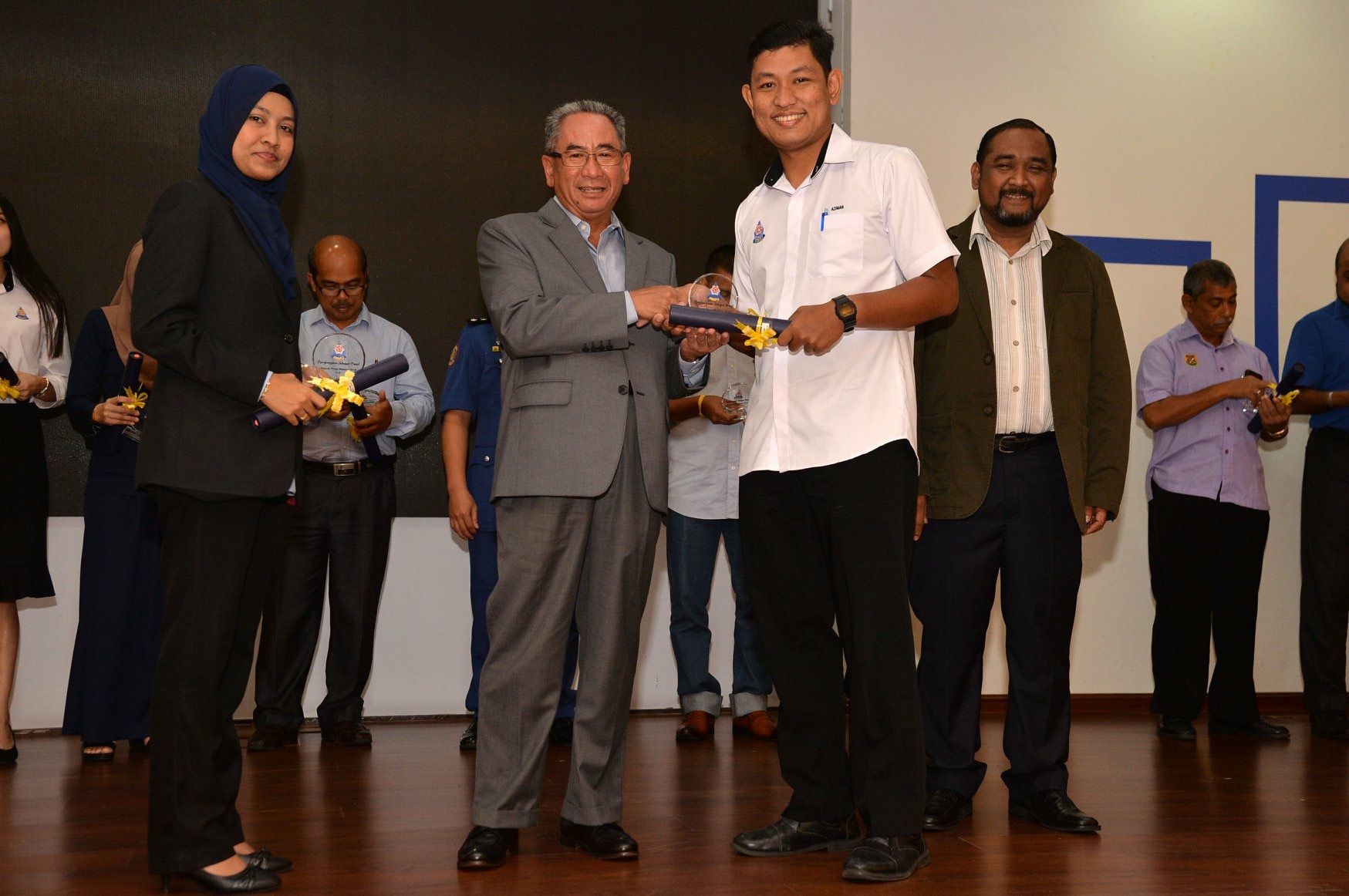 灵市85食肆获颁卫生奖