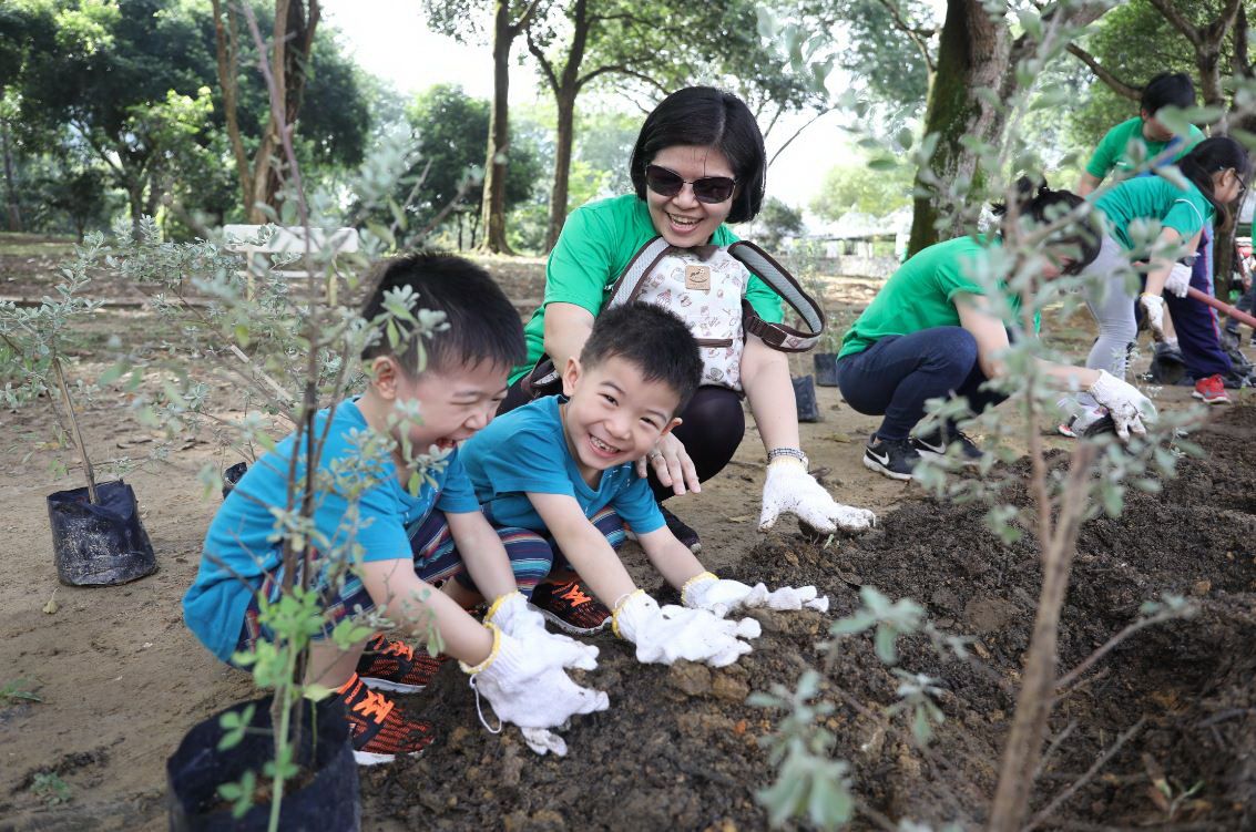 Ribuan anak pokok lagi terus ditanam di Shah Alam