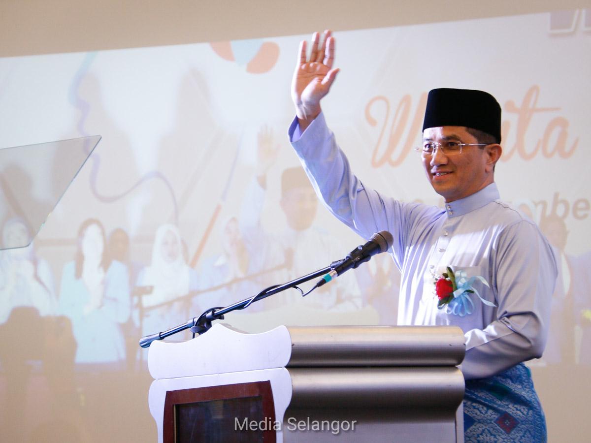 Azmin hulur salam muafakat