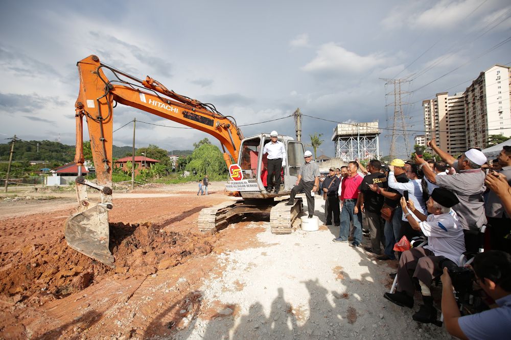 Sasar satu keluarga, satu kediaman
