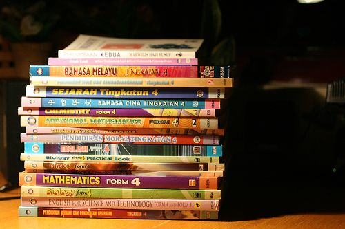 Kementerian Pendidikan sasar buku teks digital menjelang 2022