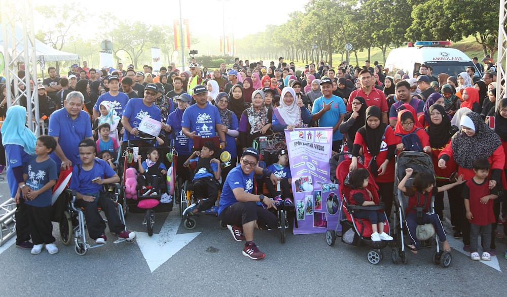 MPSepang lancar kempen kurangkan penggunaan penyedut minuman plastik
