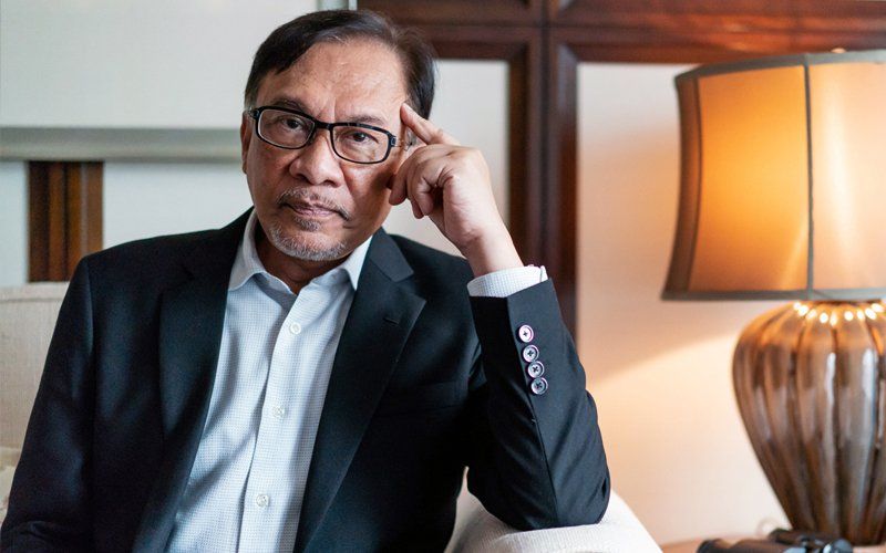 ANWAR'S CALL TO SCHOOLS, UNIVERSITIES OVER CRITICAL THINKING SKILLS
