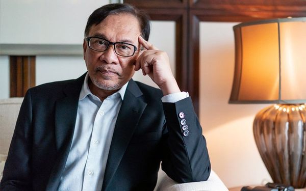 ANWAR'S CALL TO SCHOOLS, UNIVERSITIES OVER CRITICAL THINKING SKILLS