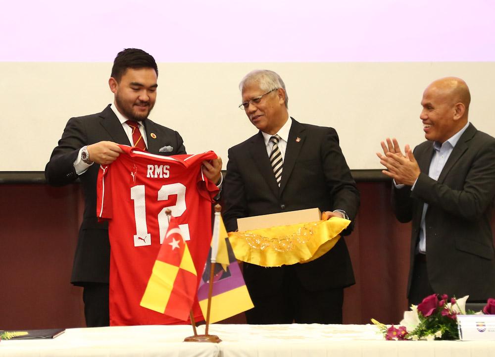 Dukung usaha Raja Muda perkasa industri sukan