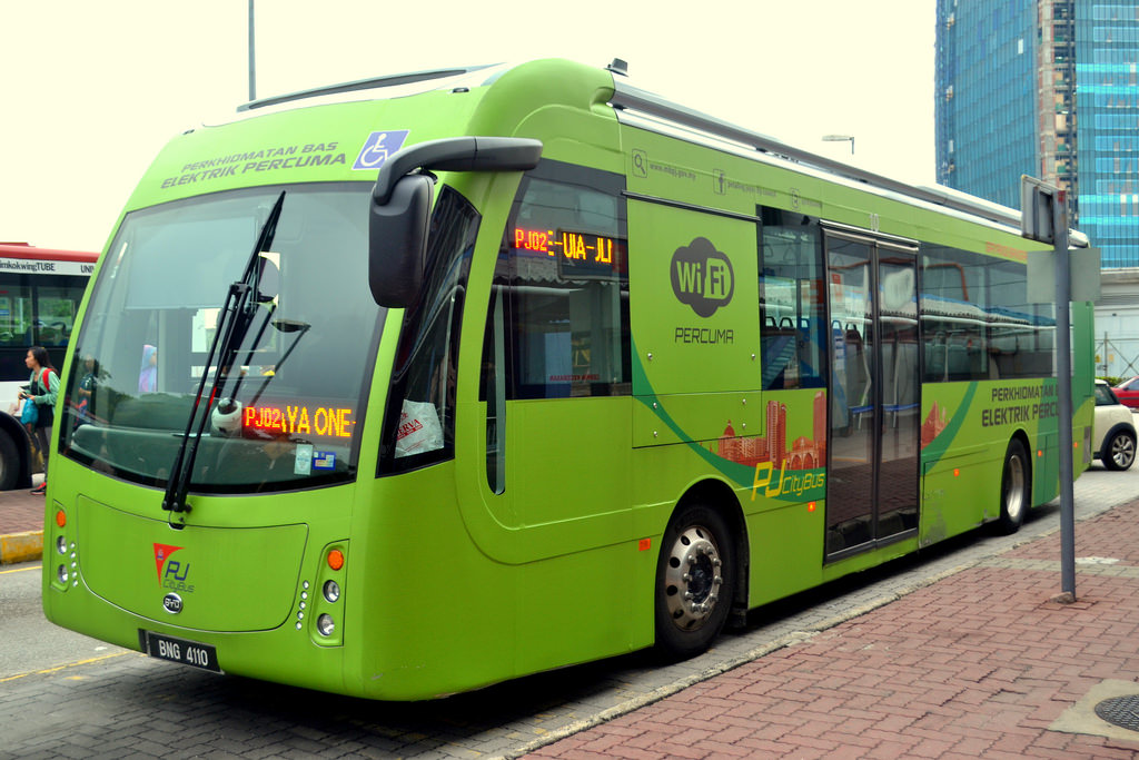 Pengguna PJ City Bus wajib imbas kod QR mulai Januari, warga emas, pelajar terkecuali