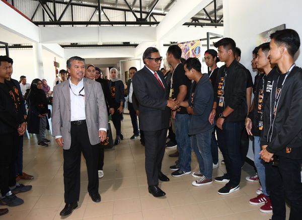 Kembang bidang seni kreatif di IPT