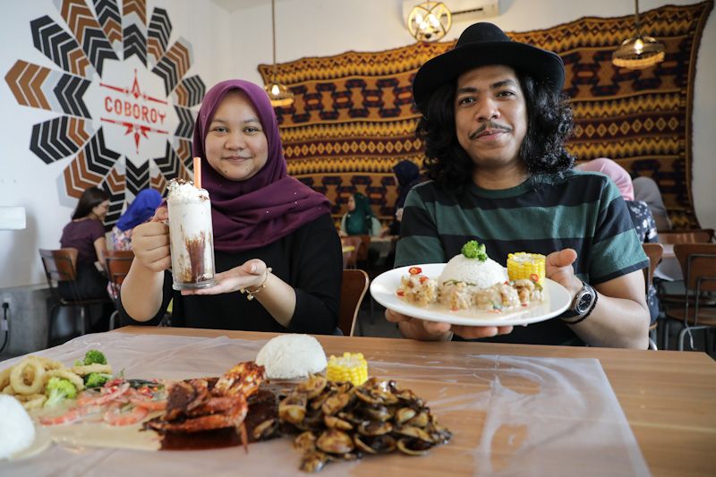 Buttermilk Chicken Coboroy antara tersedap di Shah Alam