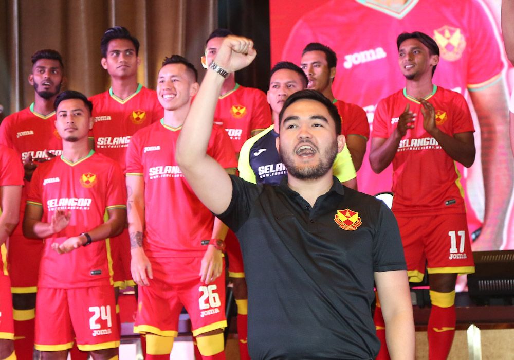 Terus kerja keras kembali kepercayaan penyokong