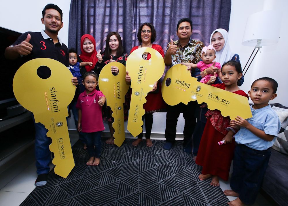 Pembeli teruja terima kunci Simfoni Rumah SelangorKu