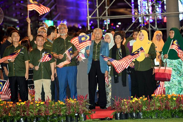 PM sertai rakyat sambut tahun baru 2019