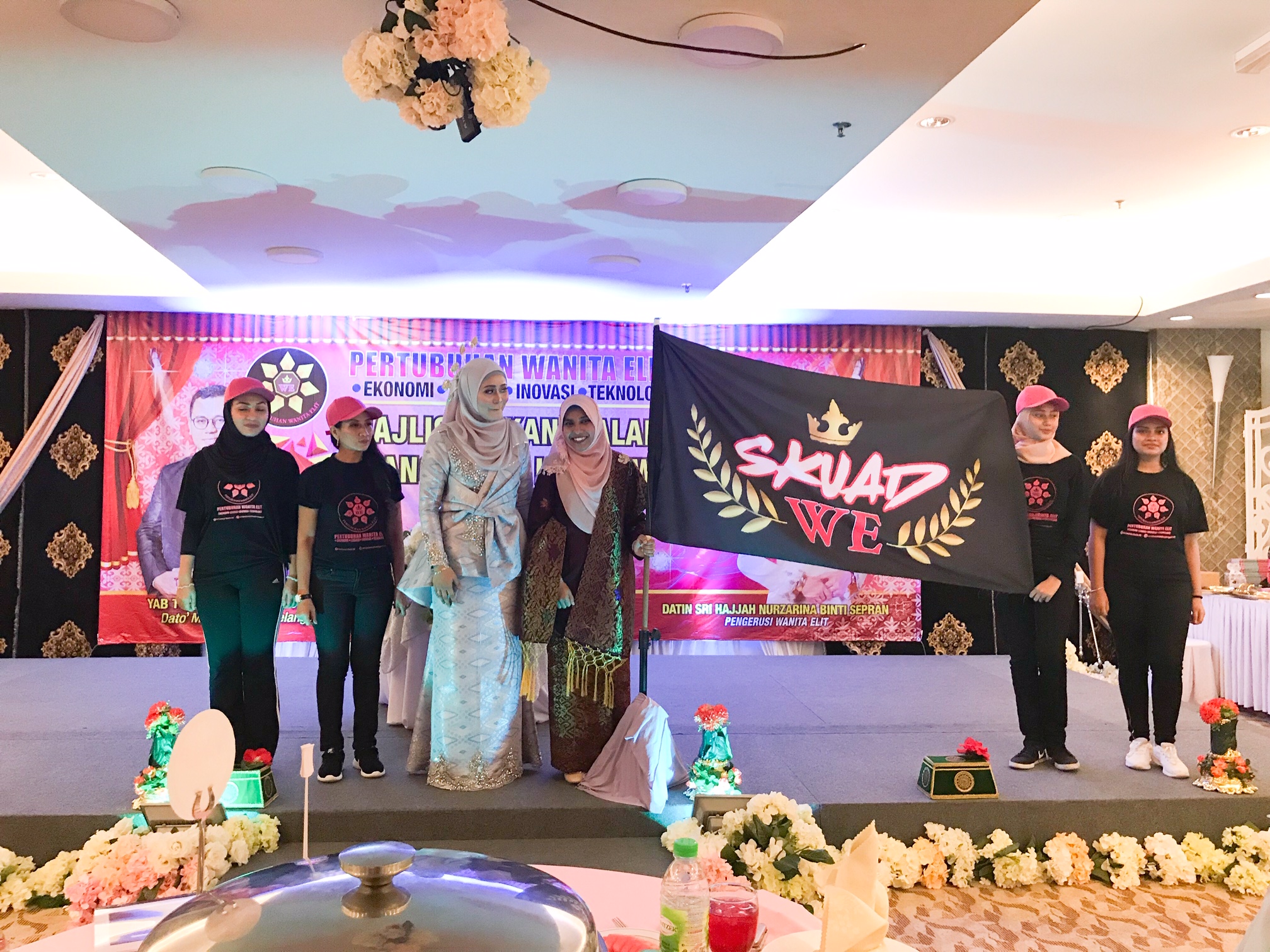 Wanita Elit tambah baik sosio ekonomi