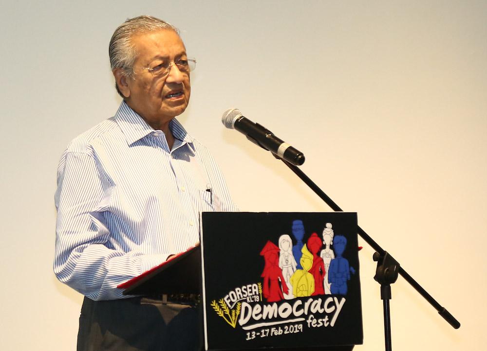 Tun M sahkan PAS tidak sokong Umno dalam PRK Semenyih