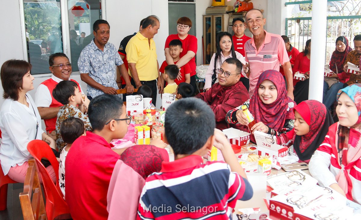 Aktivis masyarakat terharu MB rai perayaan bersama