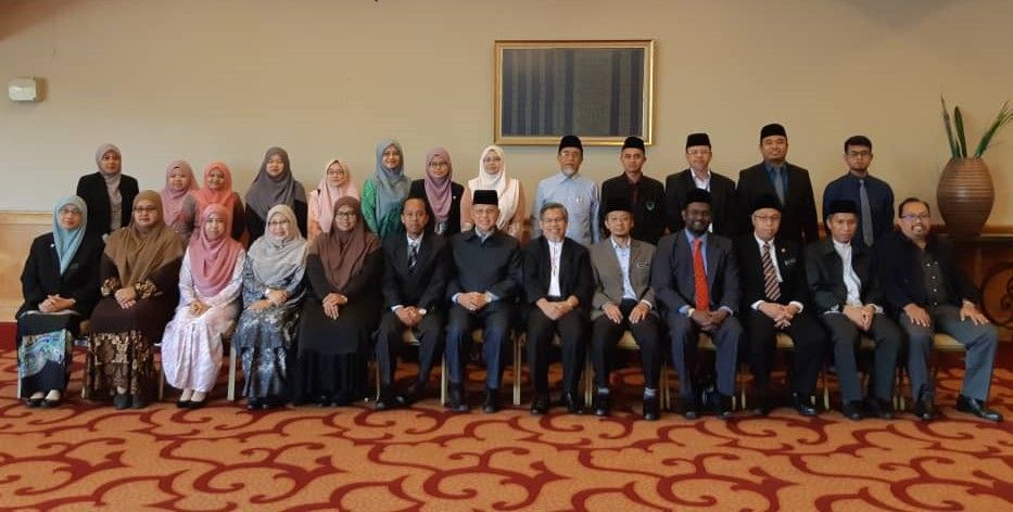 Sidang meja bulat MAIS bincang isu pengislaman kanak-kanak