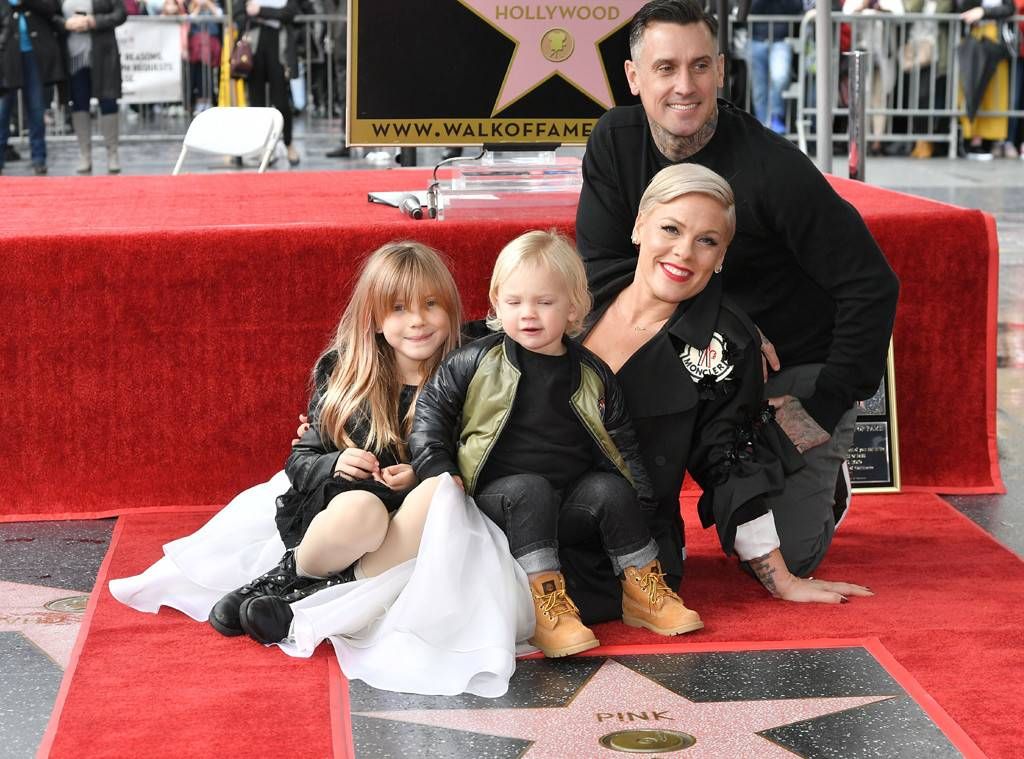 Pink terima pengiktirafan Hollywood Walk of Fame