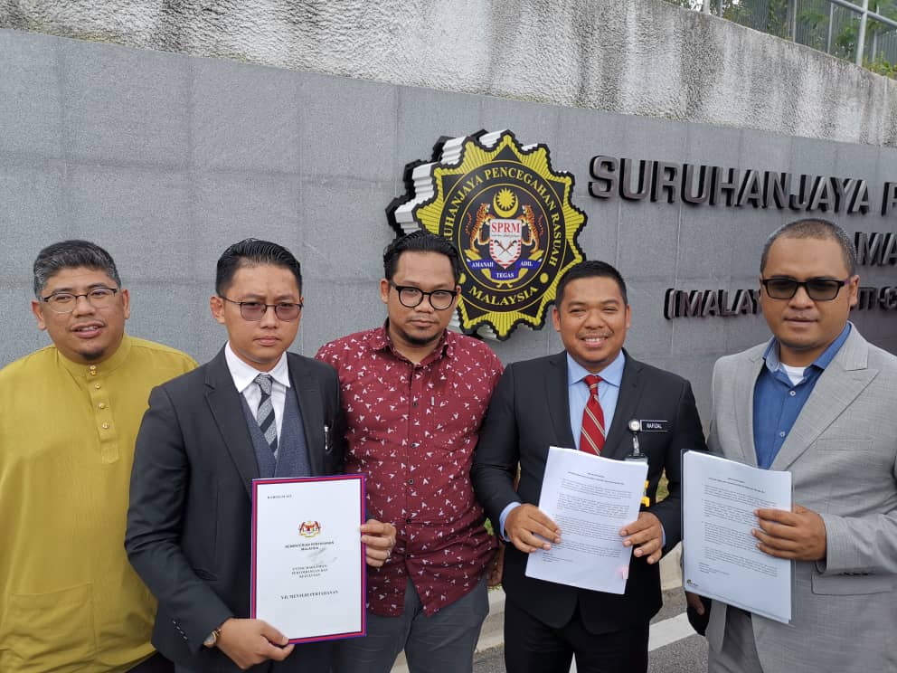 Dokumen hasil siasatan projek AES diserah kepada SPRM