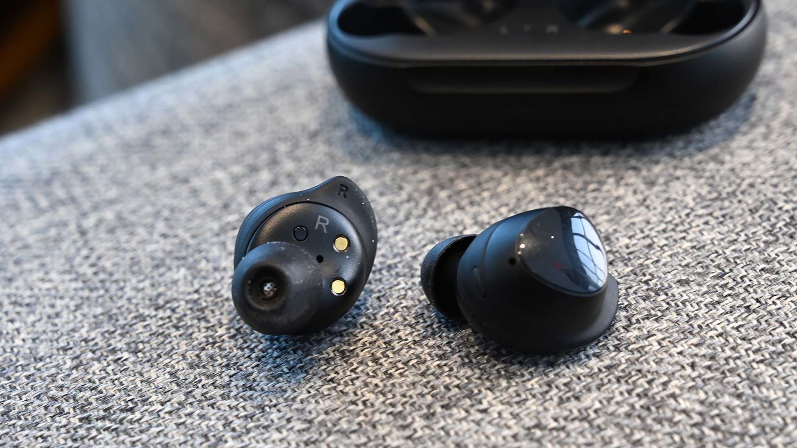Samsung Galaxy Buds bakal saingi AirPods
