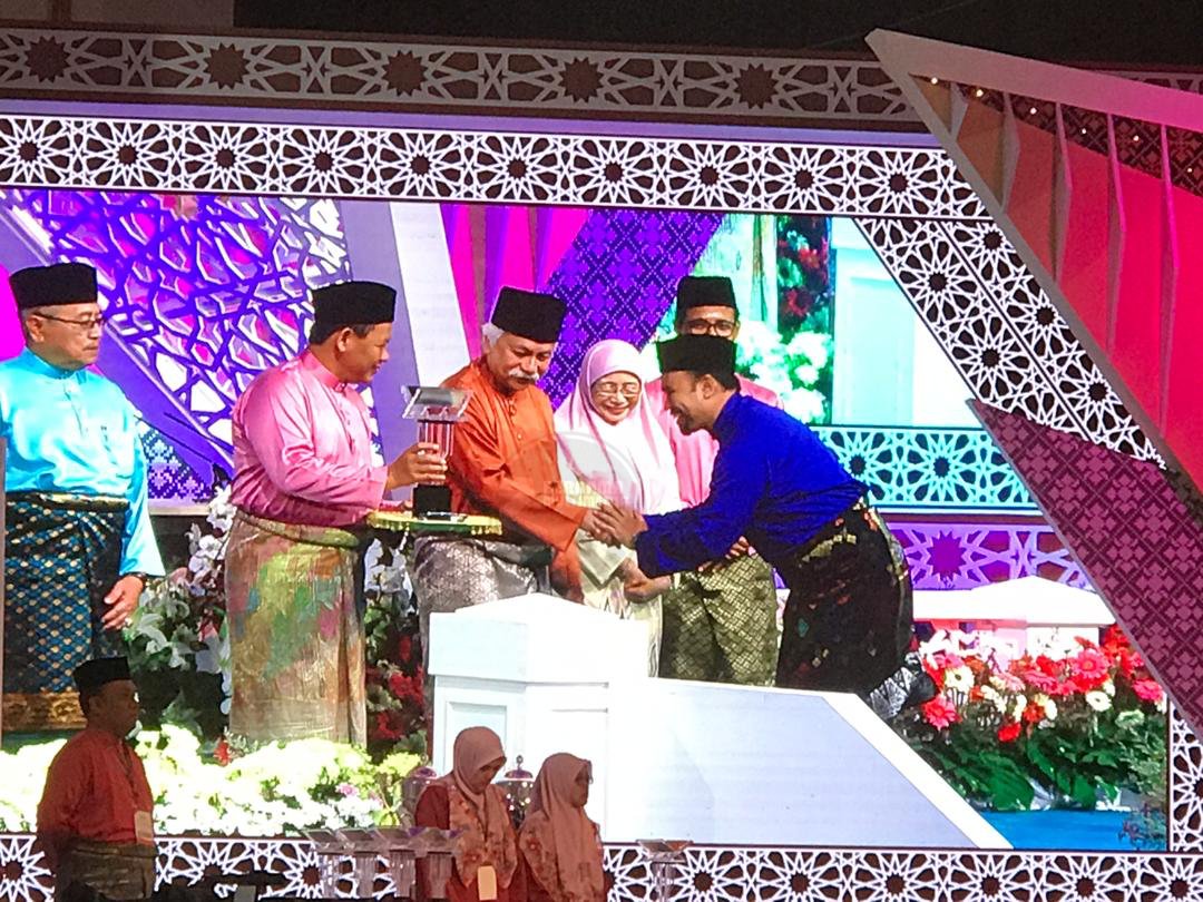MB ucap tahniah kepada johan qari Selangor