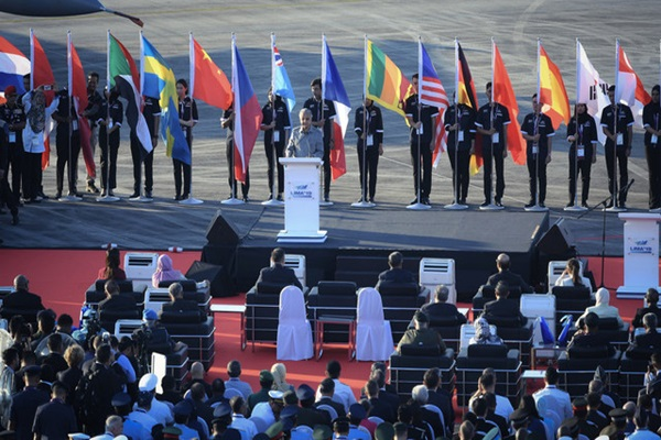 PM: LIMA jadikan Malaysia seiring dengan perkembangan industri pertahanan