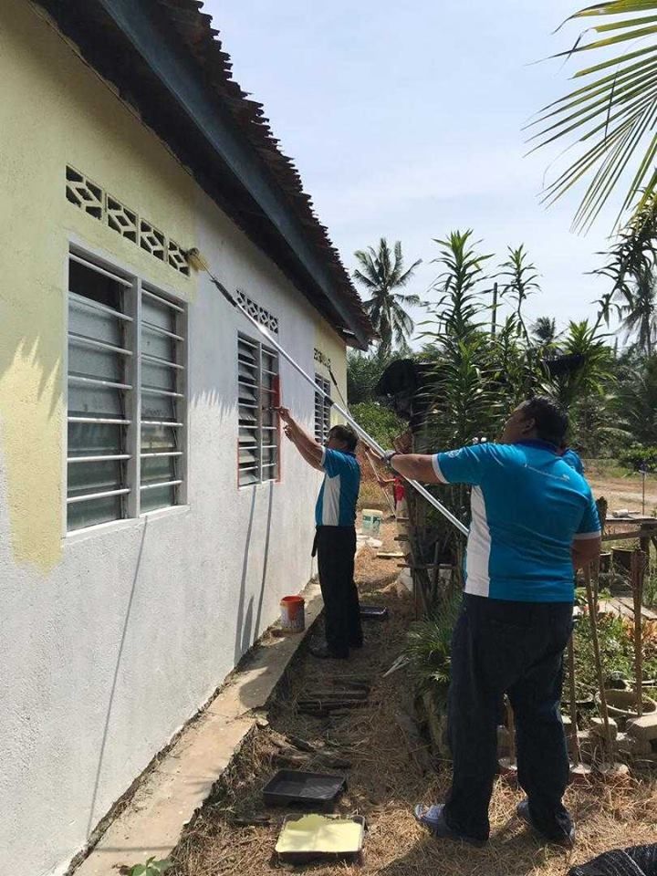 LZS dekati asnaf, bantu gotong-royong bersih kawasan